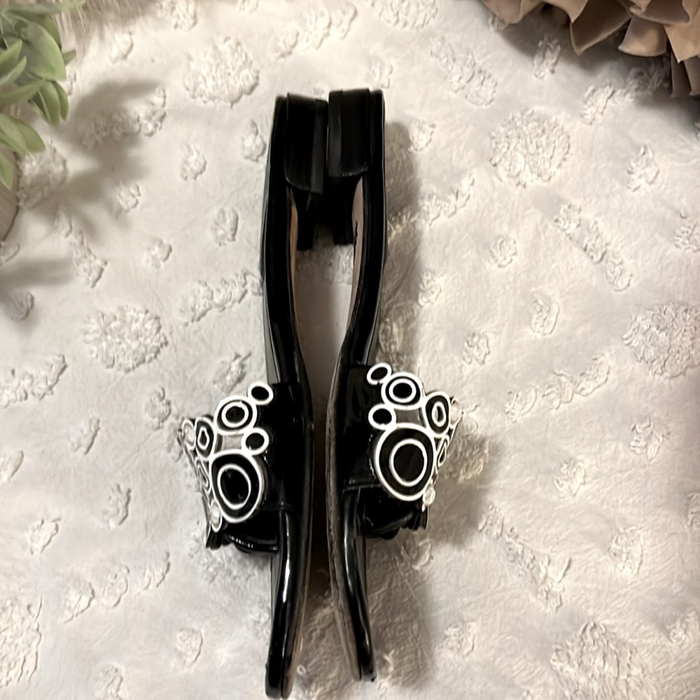 Stuart Weitzman Black Slide Sandals with Silver Circle Embellishments - Picture 3 of 14